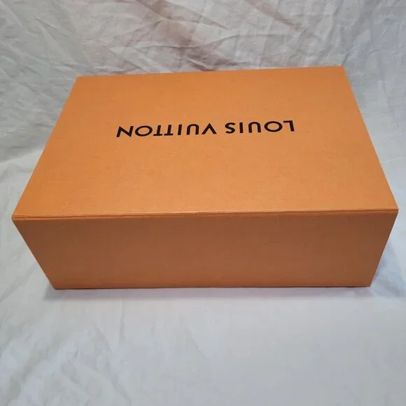 Louis Vuitton Magnetic Gift Box Decorative Storage Organizer Empty 14 x 10 in - Picture 4 of 12